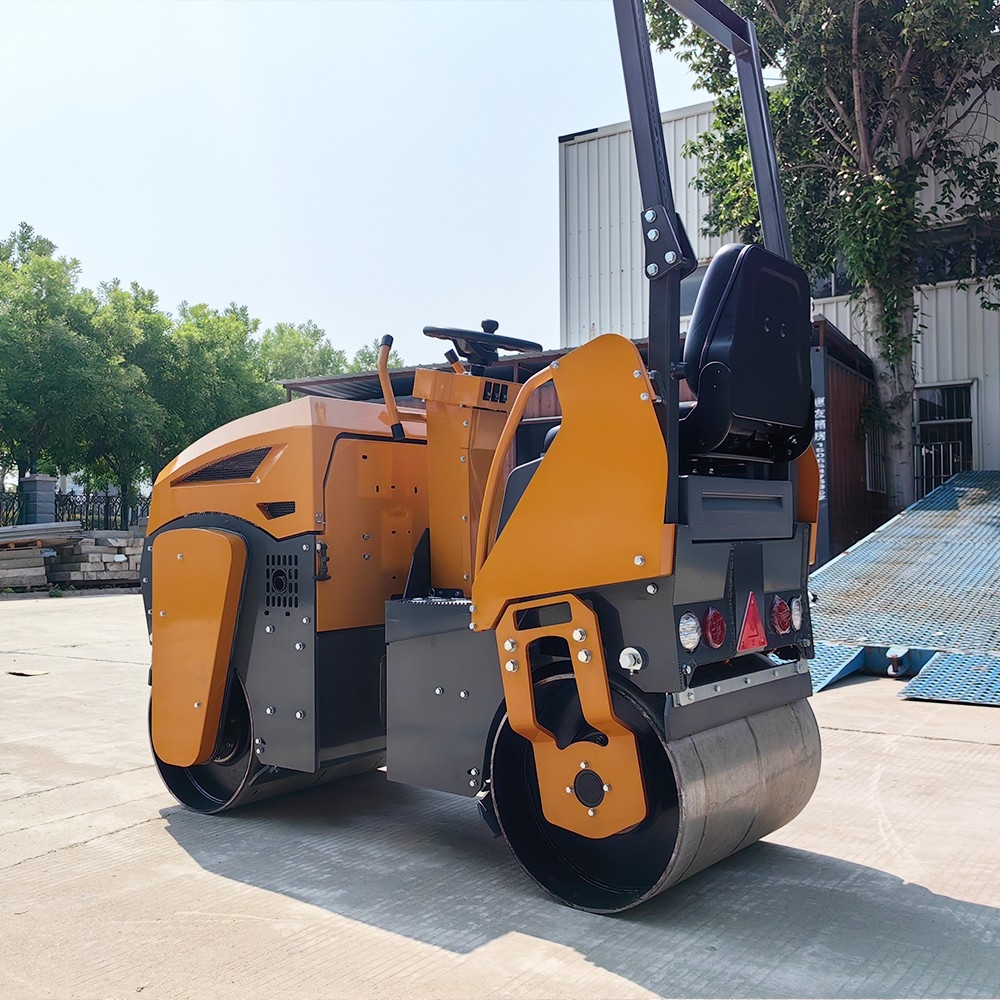 國內的小型壓路機比國外的貴，價格到底差在哪里？